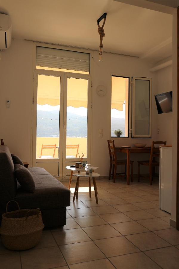 Plateia Sea View Loft Appartement Samos Town Buitenkant foto
